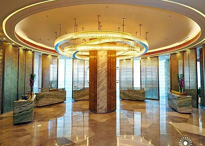 Fili - Nustar & Casino 5*